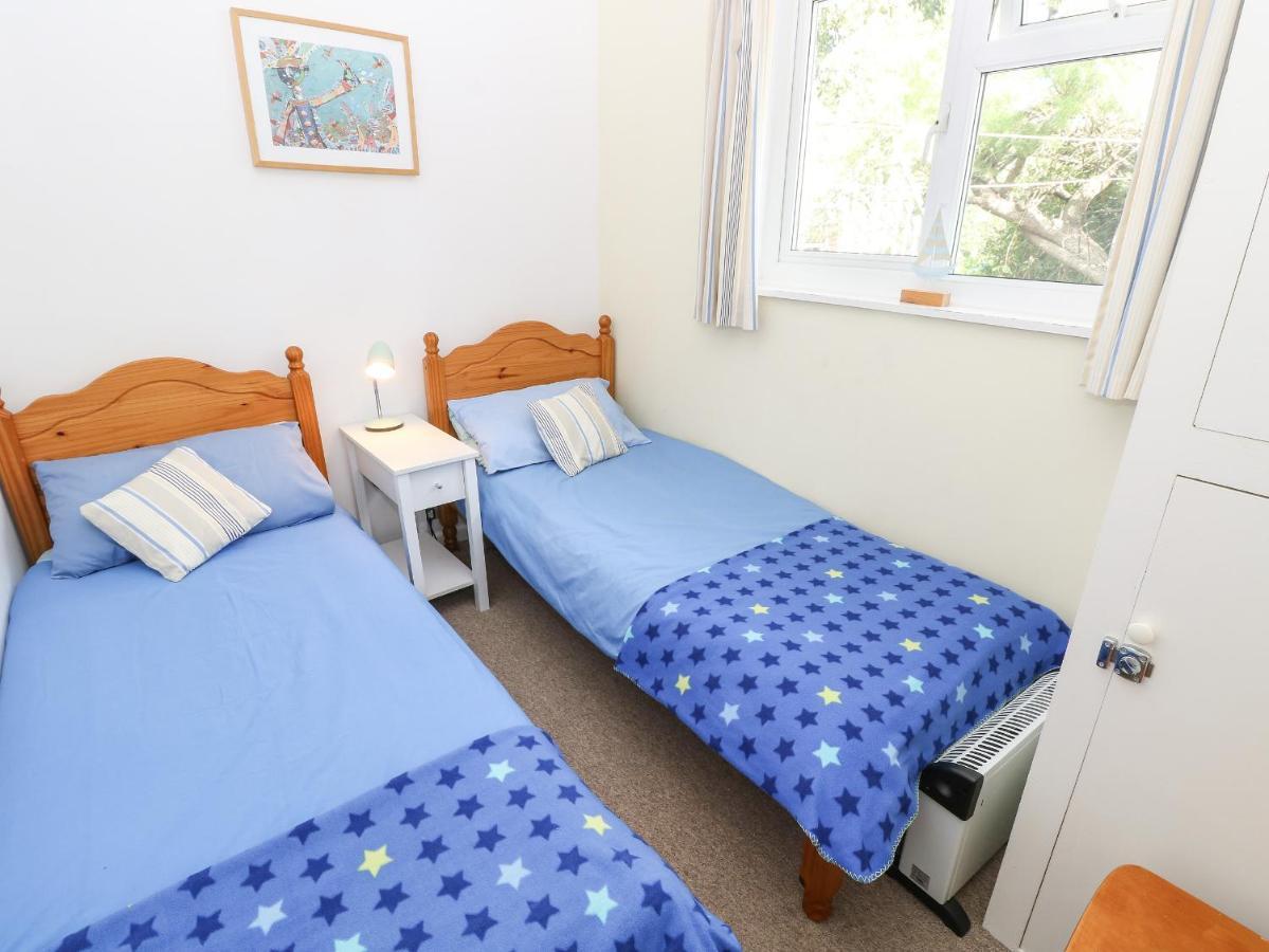Drake Cottage Seaview Bagian luar foto